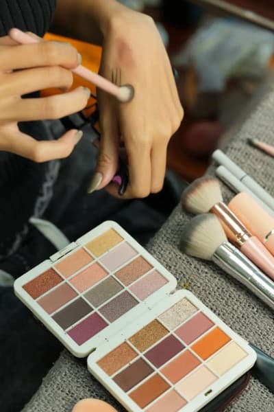 Cosmetics & Glam